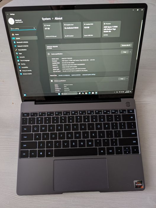Laptop Huawei Matebook 13