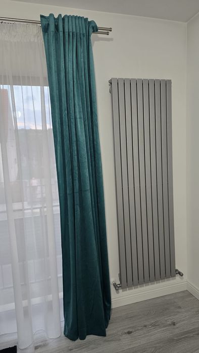 Draperie verde de catifea cu rejansa