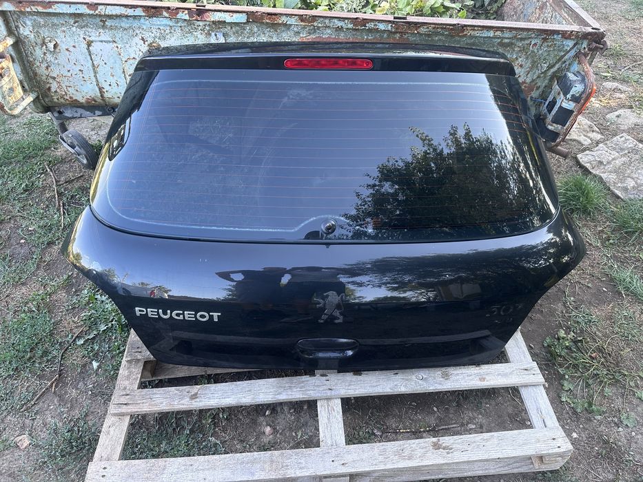 Задна врата/Багажник Пежо 307