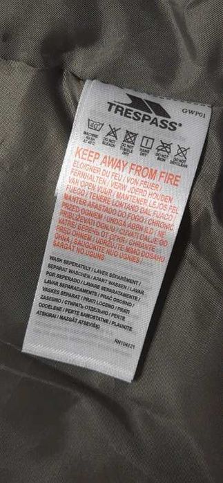 Geaca impermeabila, Trespass