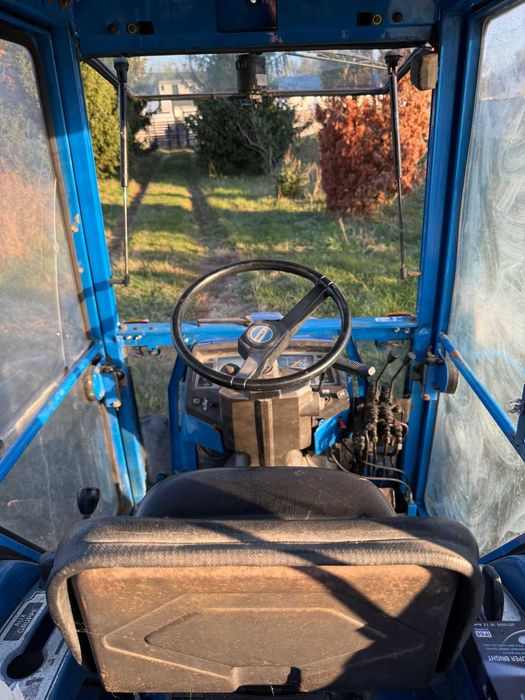 Tractoras japonez Iseki TU18