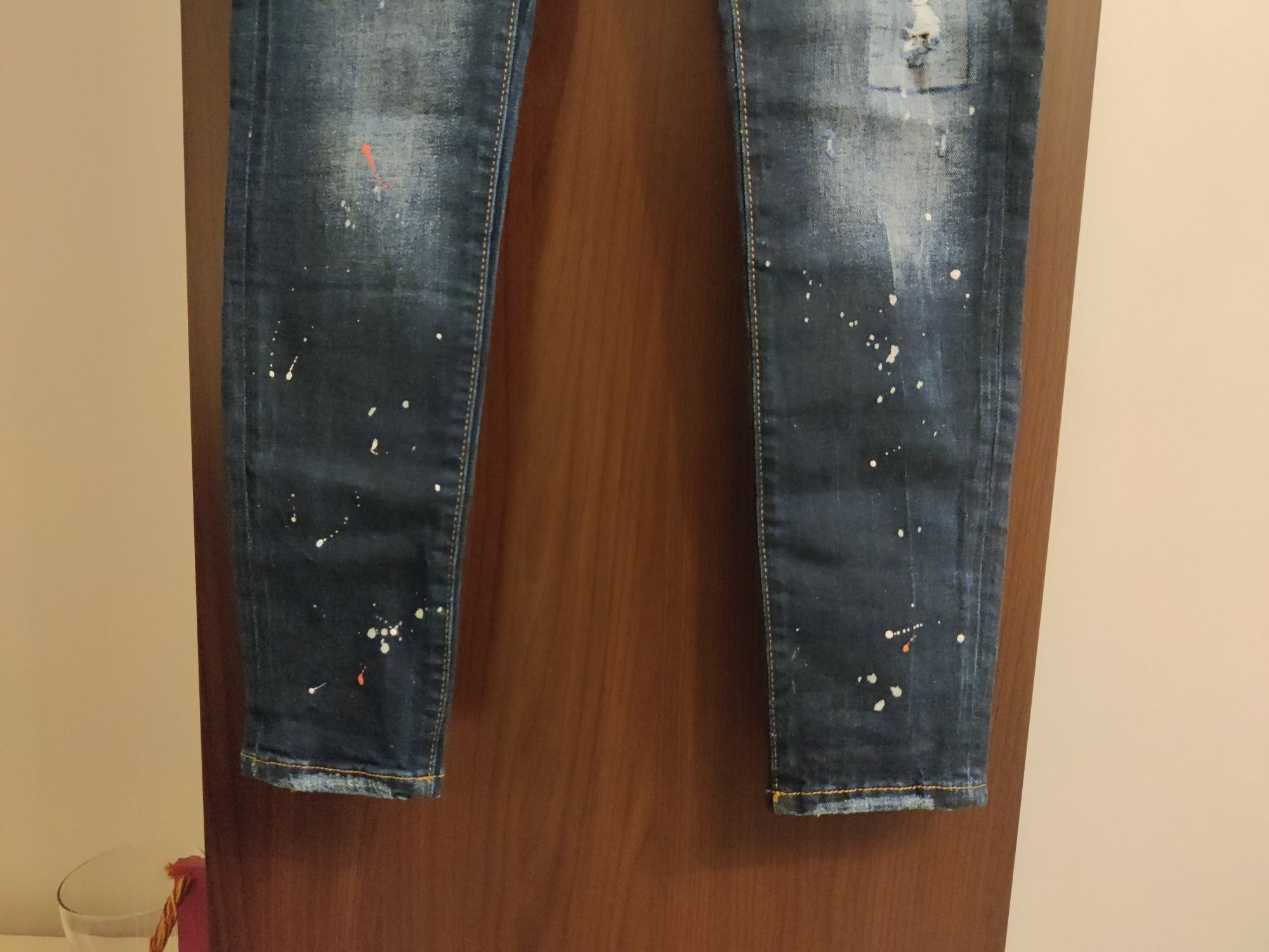 Blugi Dsquared2 damă, măr 38,ca noi!