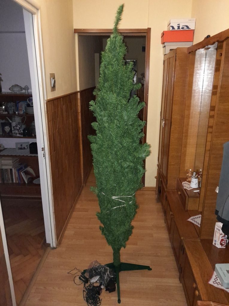 Brad de Crăciun din plastic 2 metri