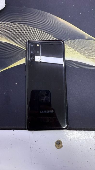 Samsung s20+ 256gb