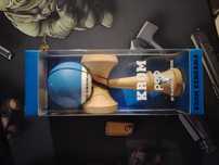 Vând kendama krom pop rubber clear