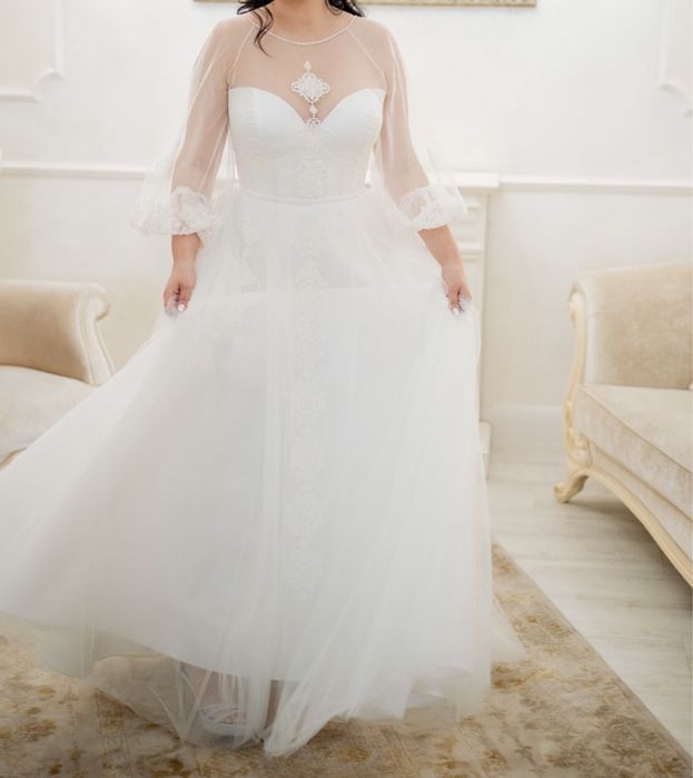 Vand/inchiriez rochie de mireasa - LETITIA LELE - unicat - impecabila