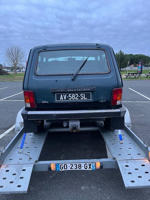 Urgent Ladă Niva 1.7 I plus GPL