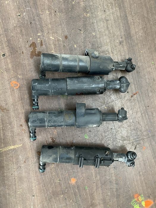 Spalator far stanga dreapta mercedes w204 w212 s212