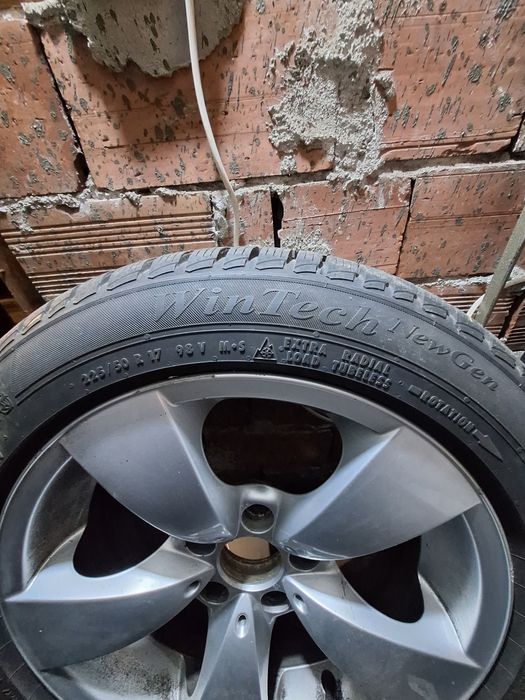 Гуми с джанти от БМВ е 60