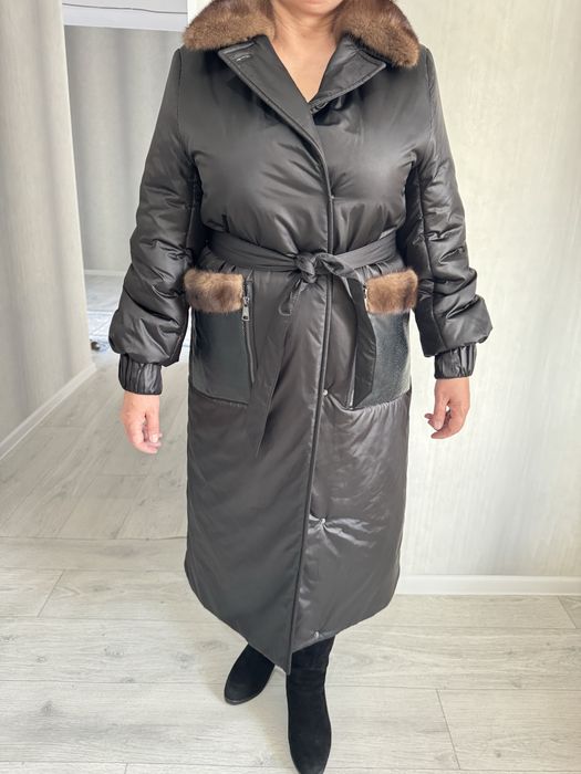 Продам куртку с норковым воротником