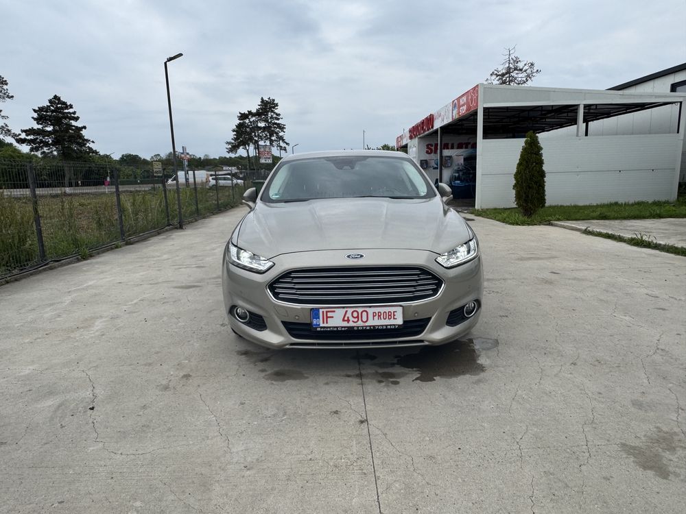 Ford Mondeo Automat/faruri led/keyless/camera/navi/lane/rate