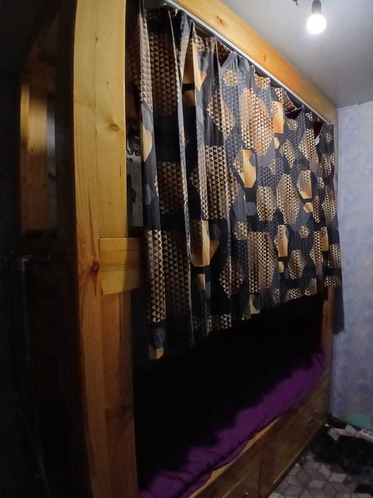 Продам 2х ярусную кровать