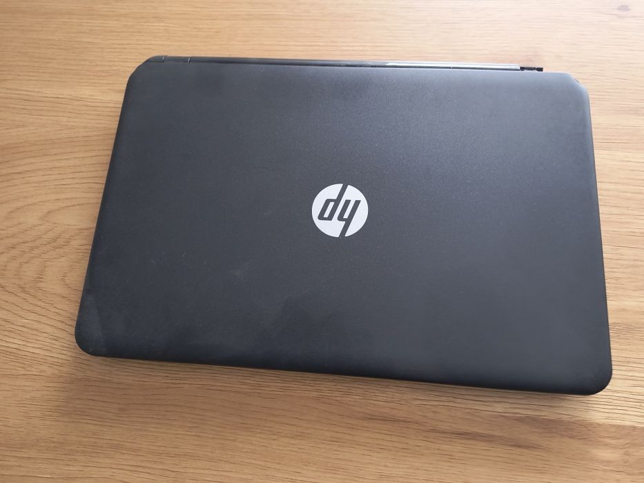 Vând Laptop HP 4GB ram
