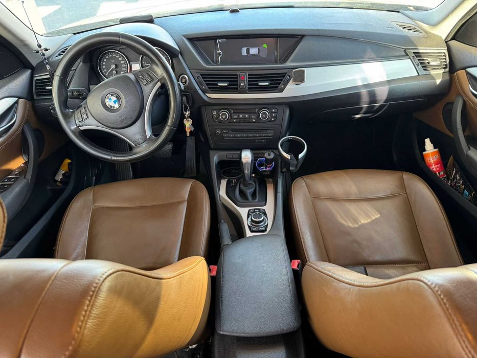 BMW X1 2.0 xDrive, automat, 2010
