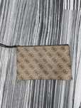 Guess portfard / clutch monogram 4G, bej, cu curelușă