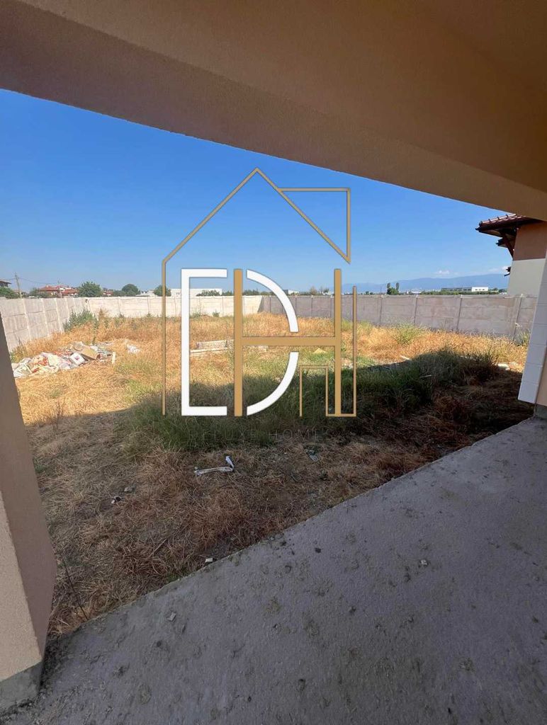 Продава се Къща в с. Бенковски, Област Пловдив - 155 кв.м за 1452 €/кв.м - Снимка #4