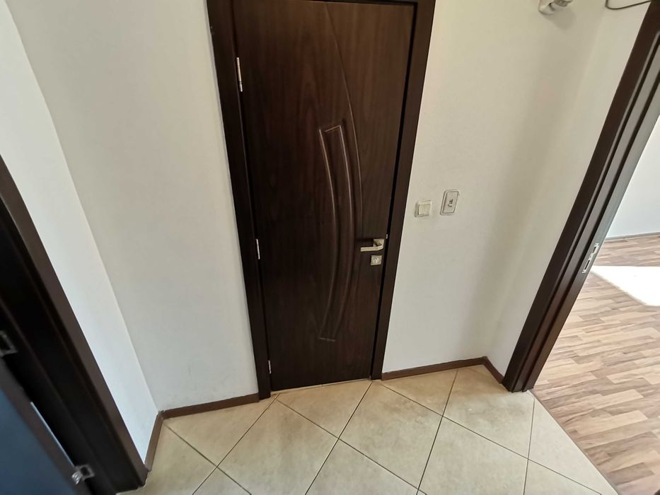 Дава се под наем Тристаен апартамент в Бургас, Възраждане - 75 кв.м за 450 € - Снимка #10