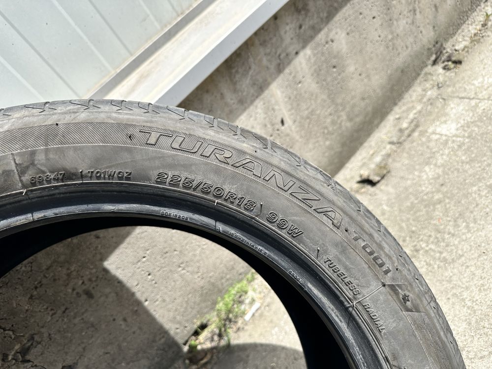 Летни гуми Bridgestone Turanza T001 за BMW 225/50/18