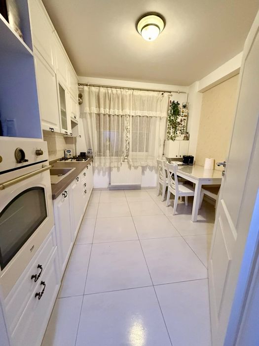 Apartament 3 camere