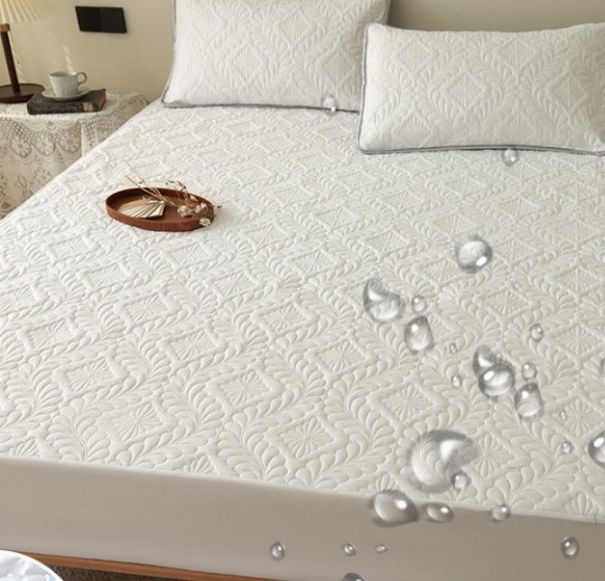 Простыня на резинке односпалка новое 3000 тг