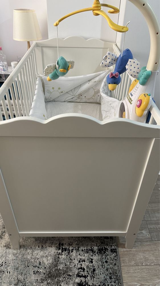 Patut Ikea cu carusel