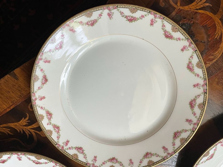 Superb serviciu pt desert pt 6 persoane -Limoges-,Franta