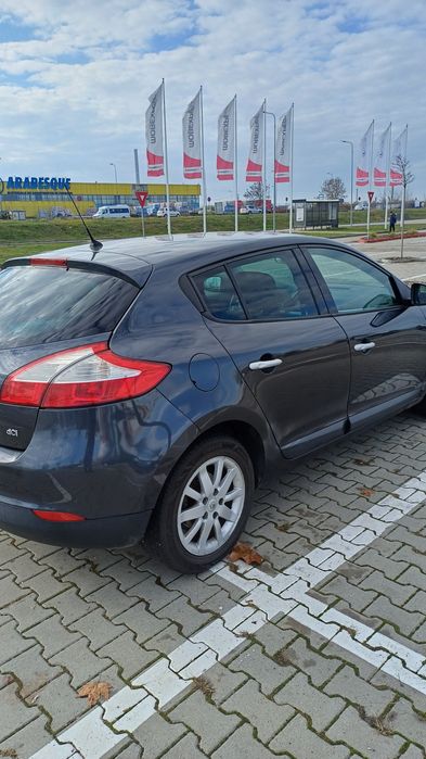 4200 Euro negociabil