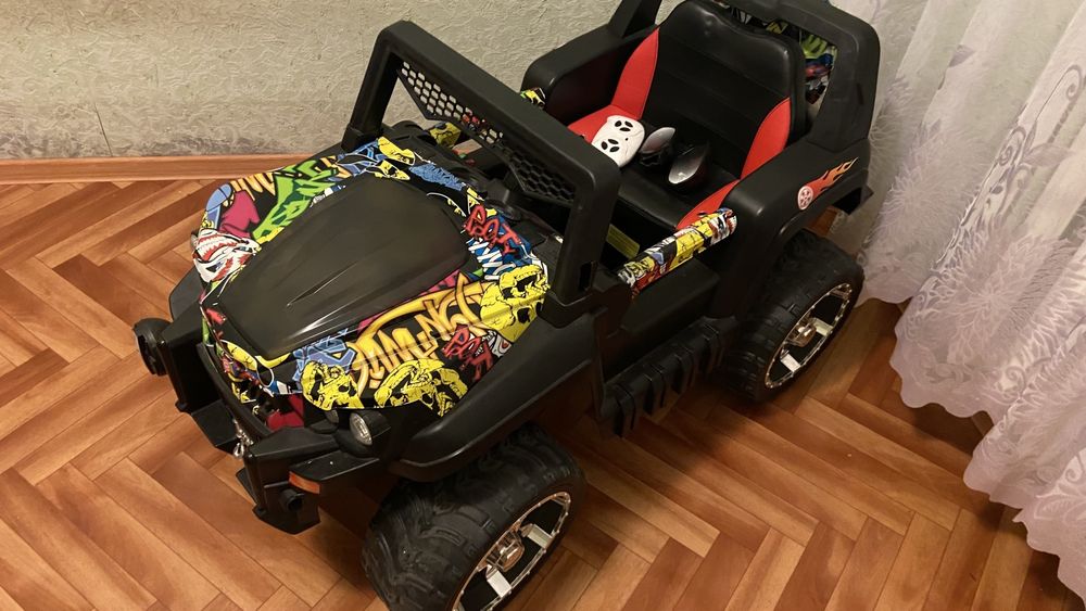 Продам машину для ребенка