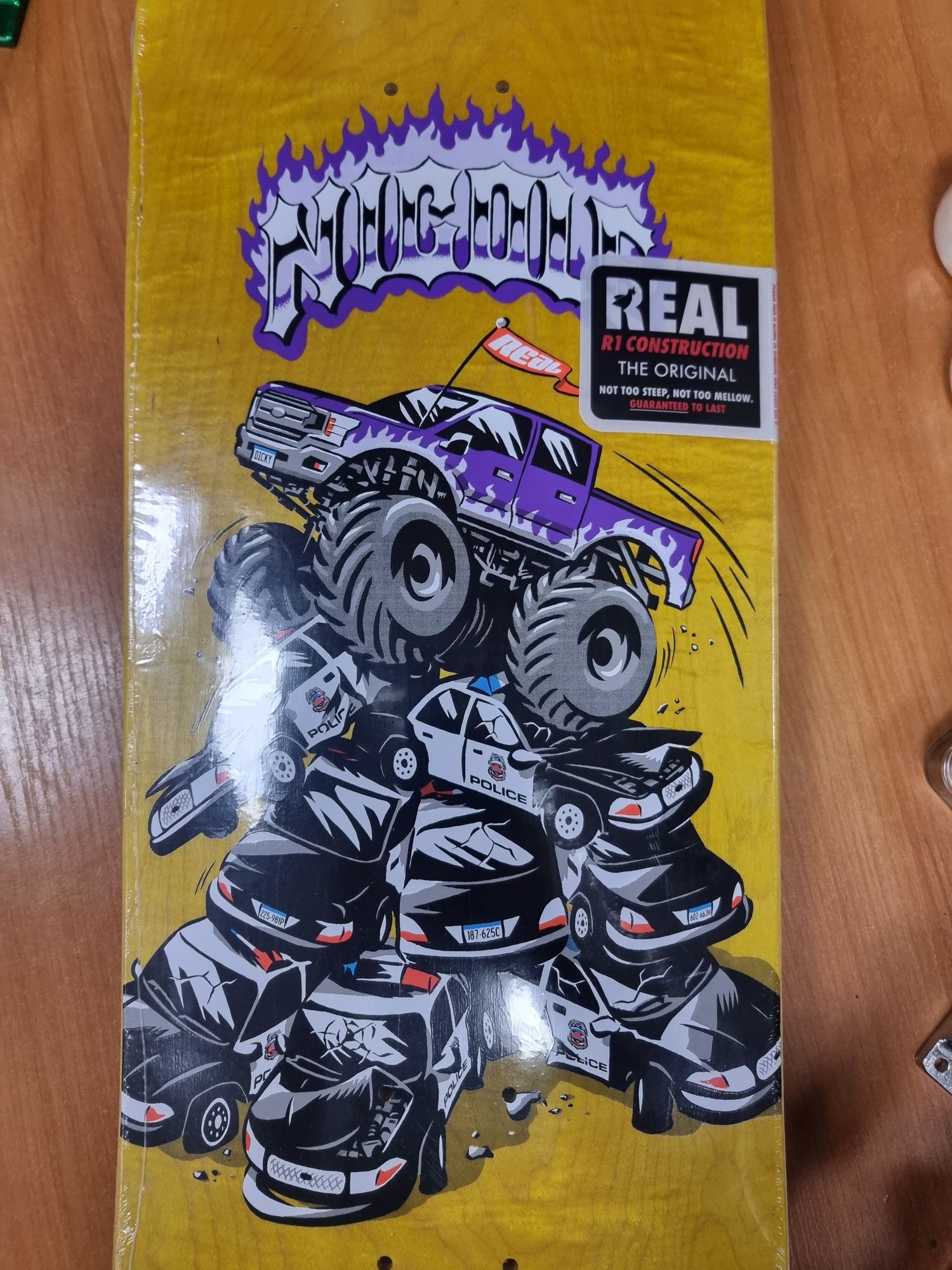 Брутален old school крузър/скейтборд 9.75 REAL INDEPENDENT OJ BRONSON