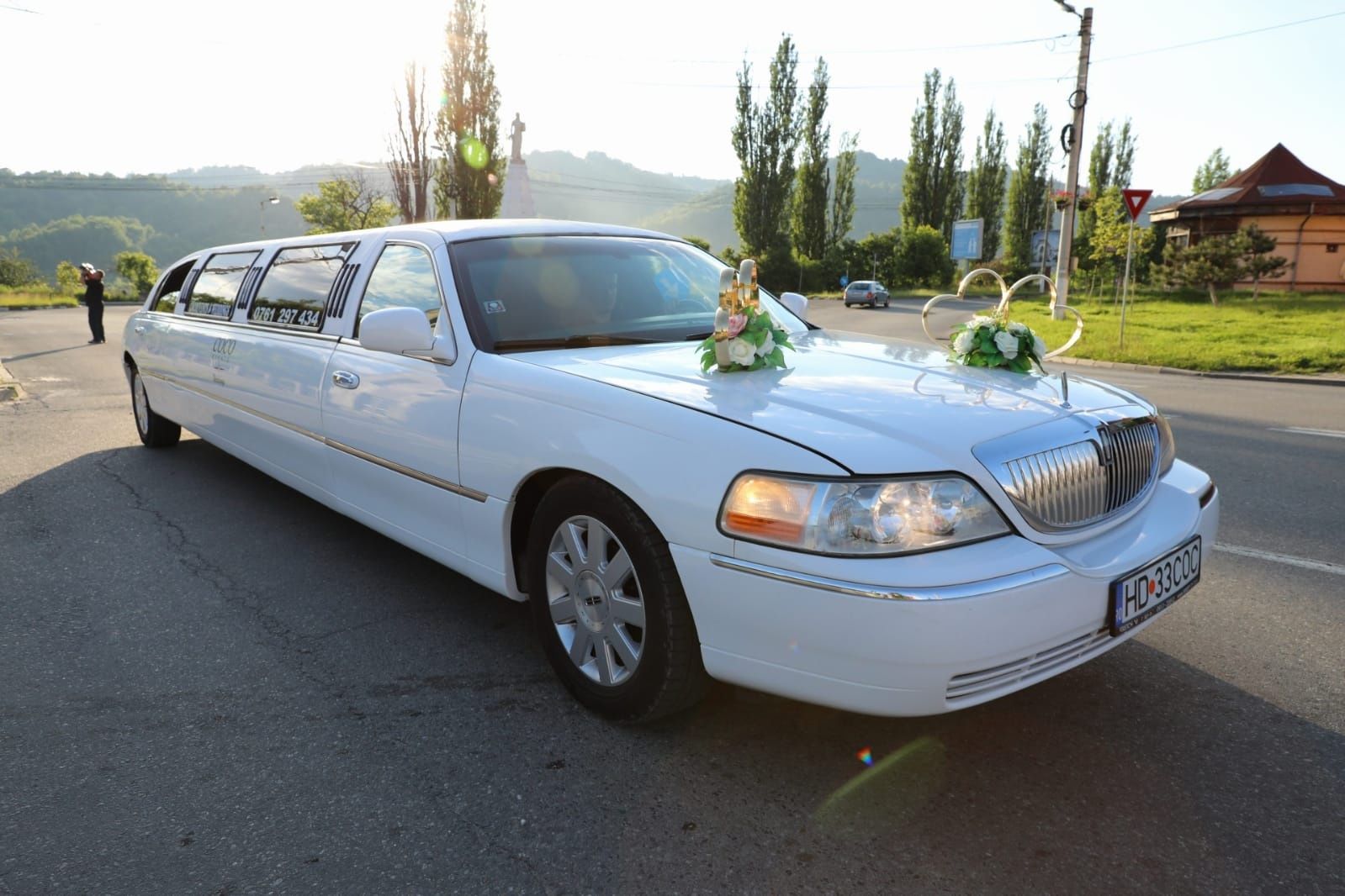 Vând limuzina Lincoln town car