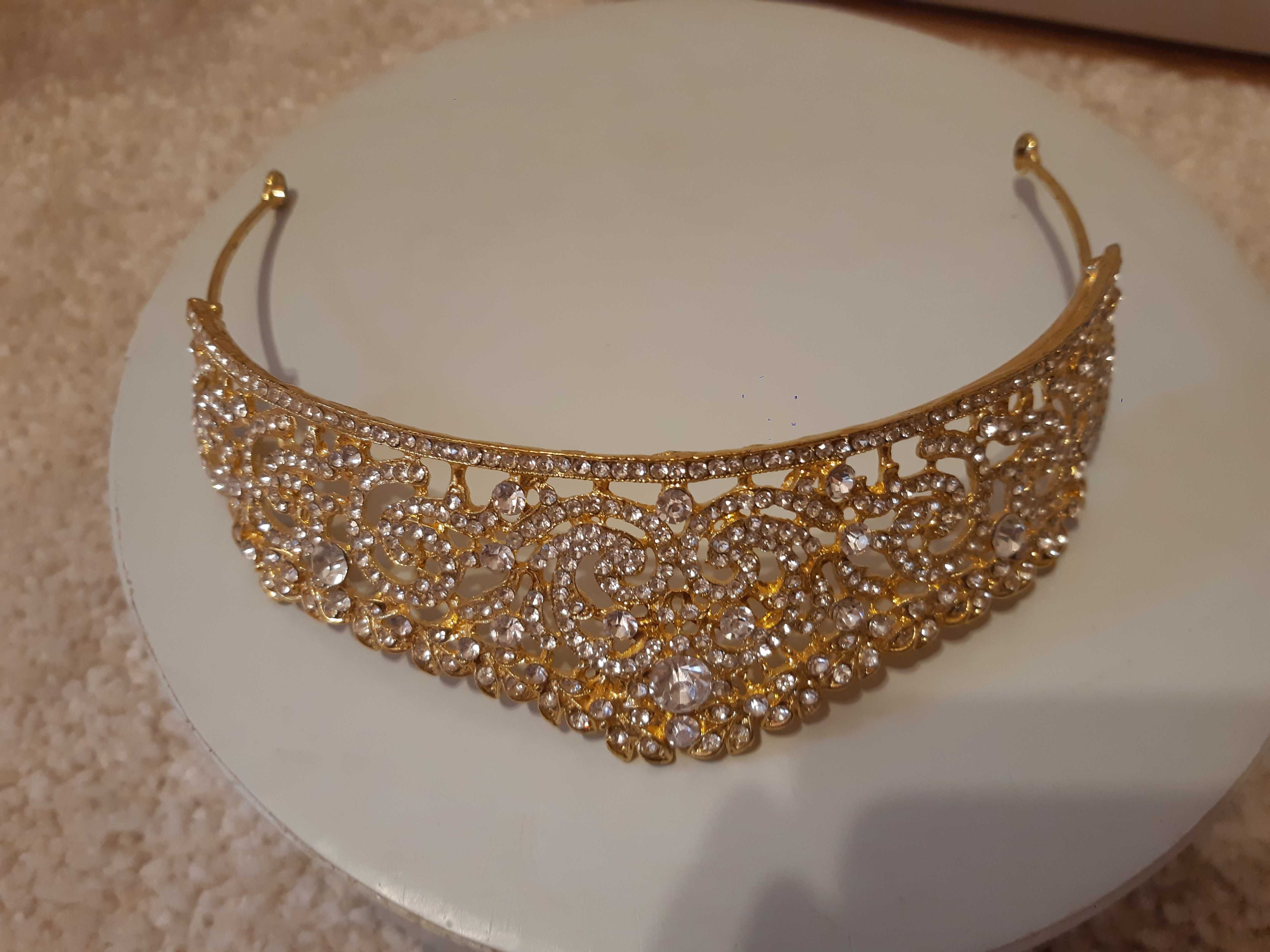 diadema superba tiara coronita printesa sau mireasa