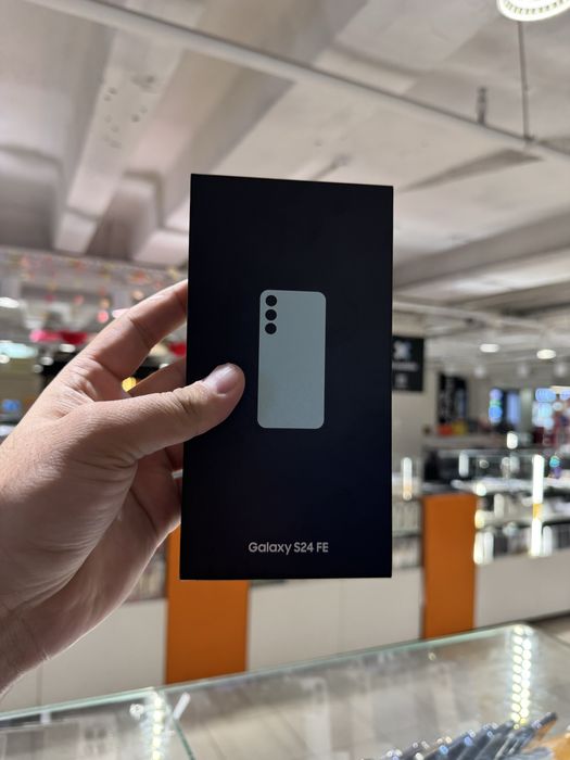Samsung S24FE 128gb новый