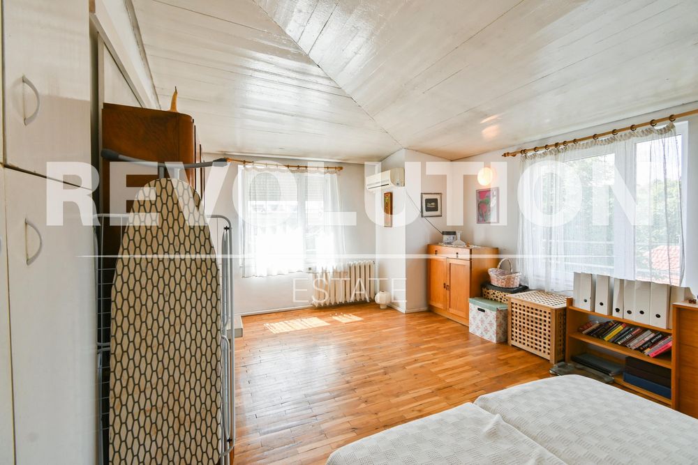 Продава се Тристаен апартамент в София, Докторски паметник - 70 кв.м за 4500 €/кв.м - Снимка #14