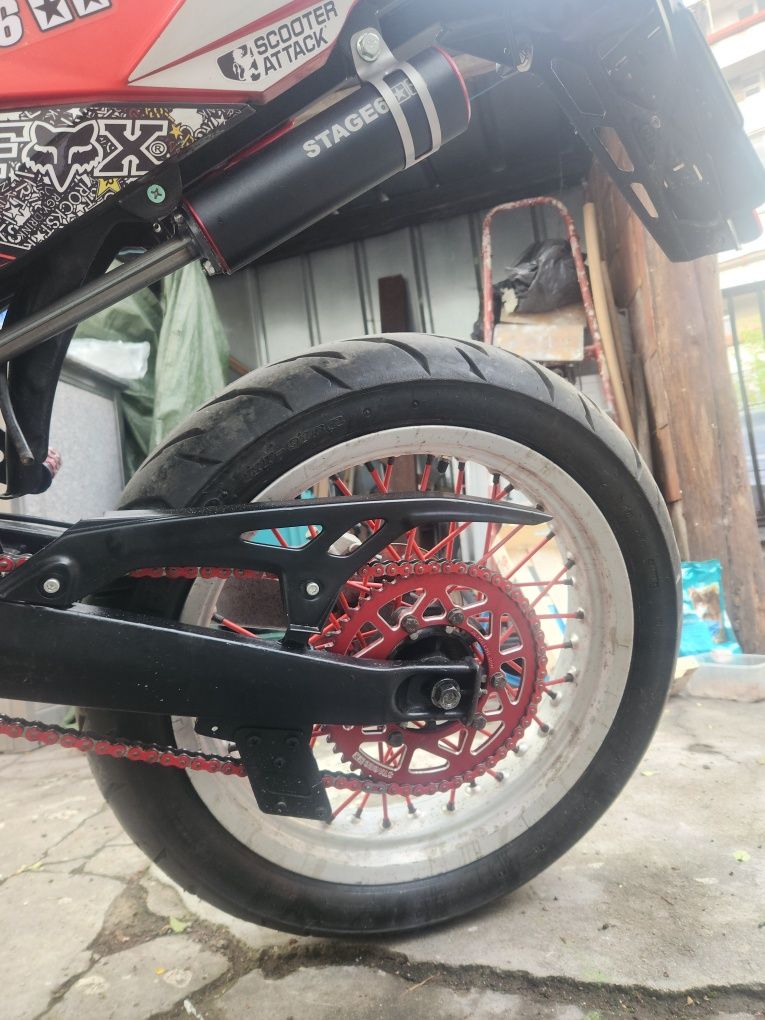 Aprilia sx 80сс Супер мото