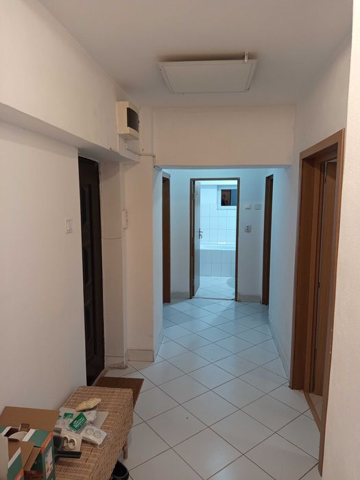 Chirie București, 2 camere, decomandat 500 €, lângă Palatul Parlament