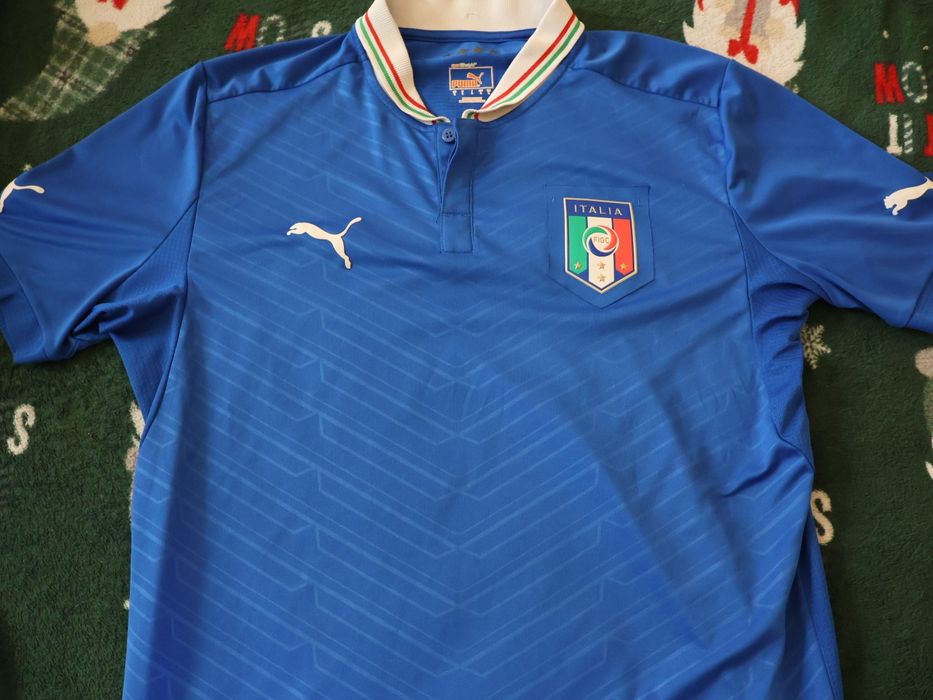 Футболен екип Италия 2012/13