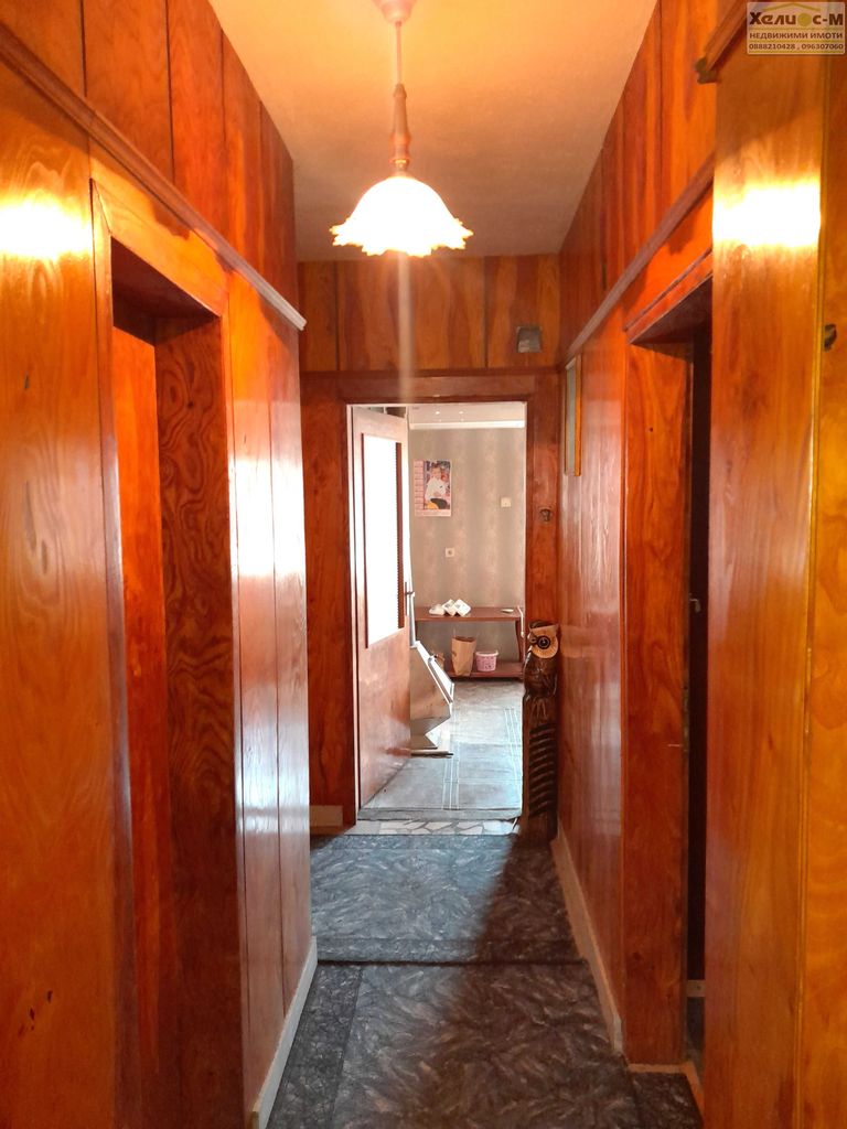Продава се Четиристаен апартамент в Монтана, Плиска - 112 кв.м за 1253 €/кв.м - Снимка #14