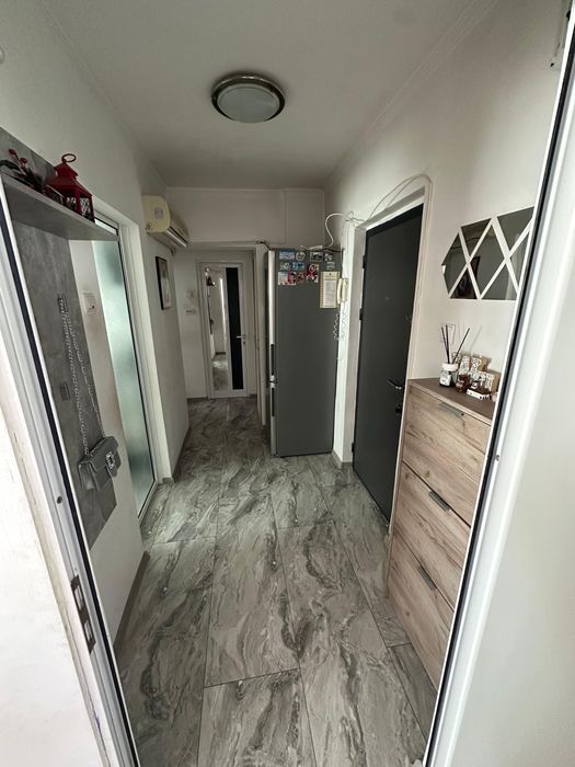 Apartament 2 camere de vanzare