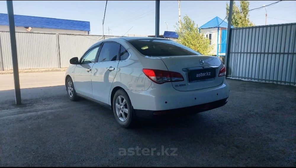 Продам автомобиль Ниссан Альмера