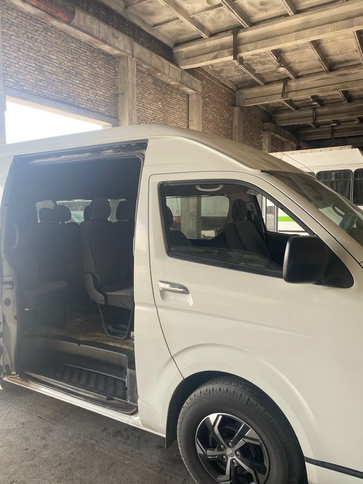 Тайота хайс микроавтобус