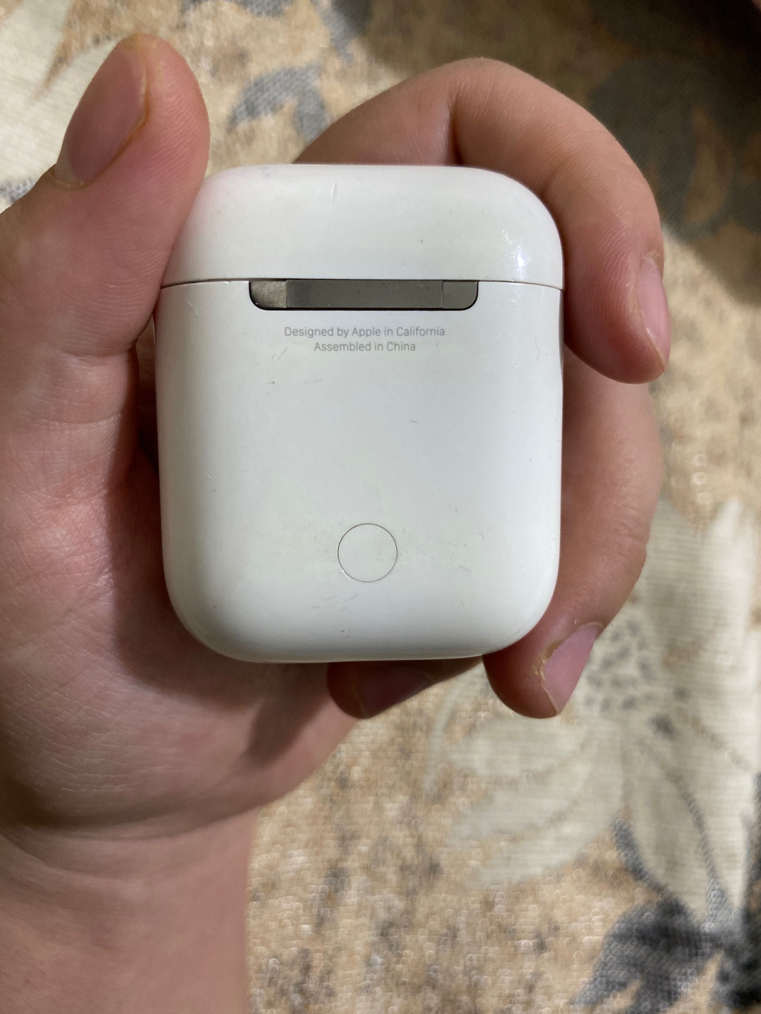 AirPods 1 seria срочно продаю