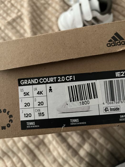 Маратонки adidas 20 номер