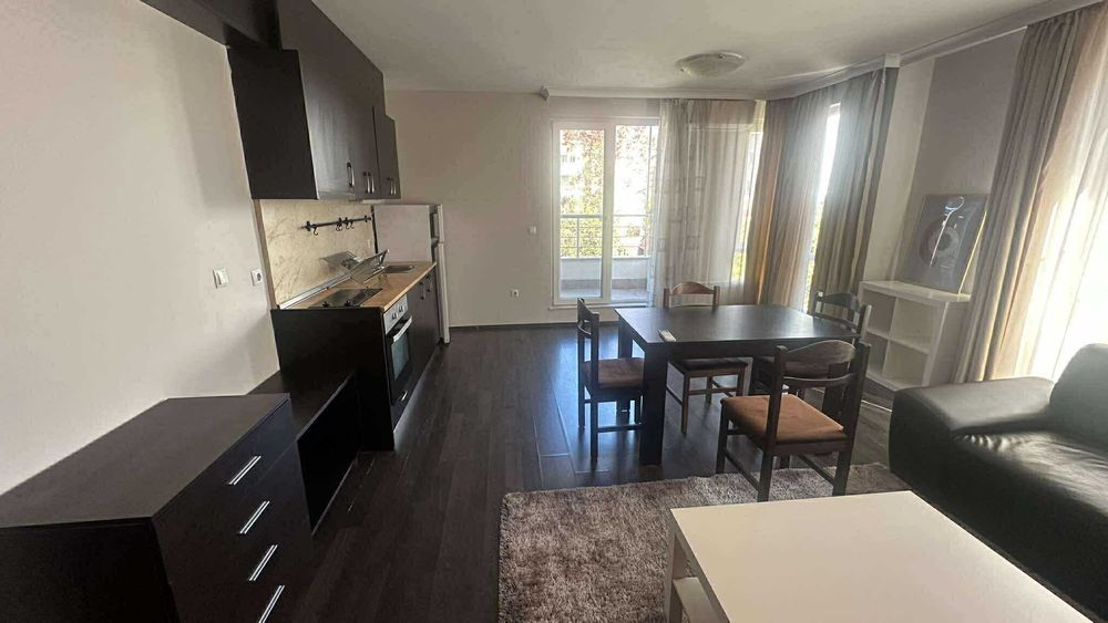 Тристаен ап. под наем в кв. Иван Вазов