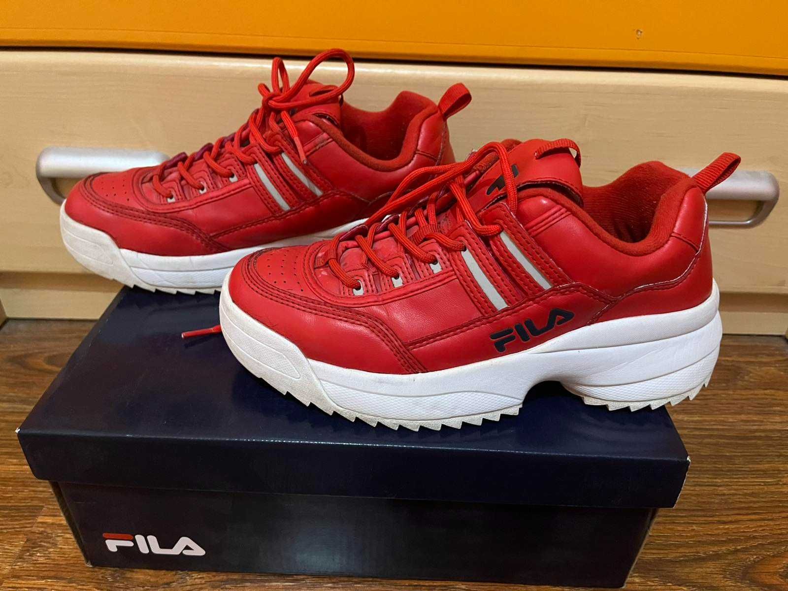 Спортни обувки Fila