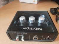 Аудио карта Behringer