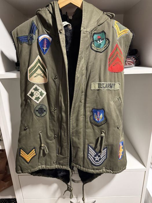 Дамски топъл елек