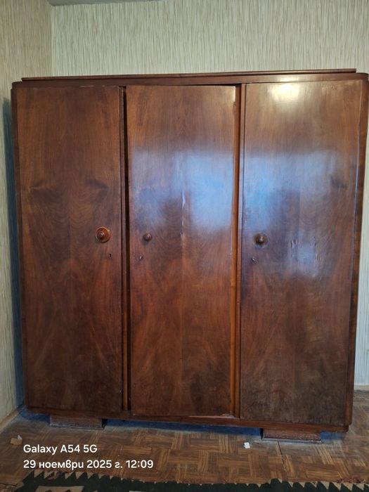 Гардероб и двойно легло