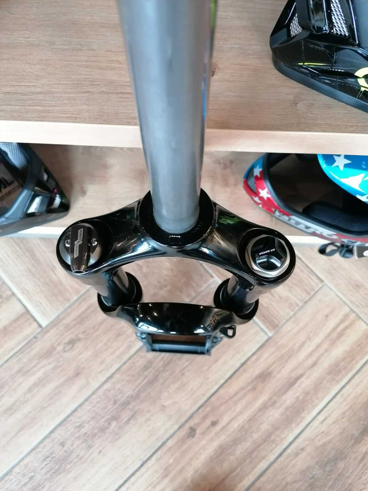 Furca 29"/27.5+ SR Suntour XCR AIR 100mm, gat drept, ax QR