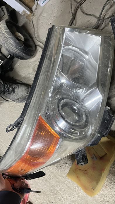 Фар тойота 200 продажа оригиналь