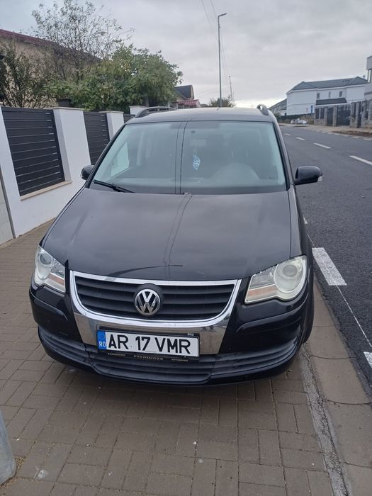 Vând Vw touran 2008